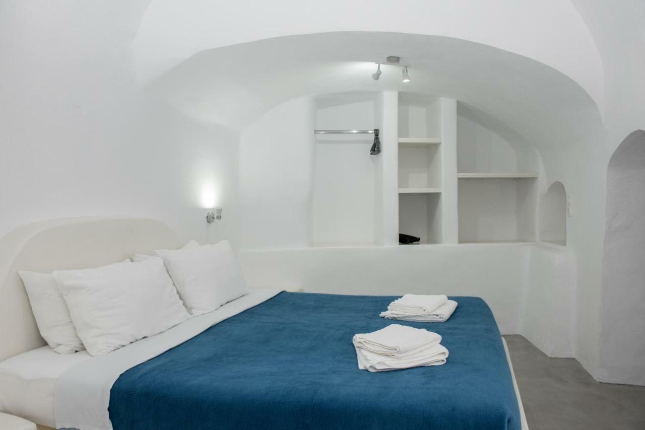 Corrado Caldera Apartments Фіра Екстер'єр фото